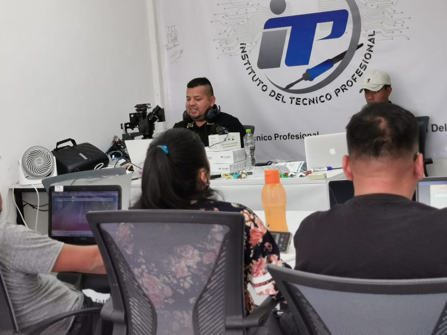 Curso de desbloqueo icloud presencial personalizado vip